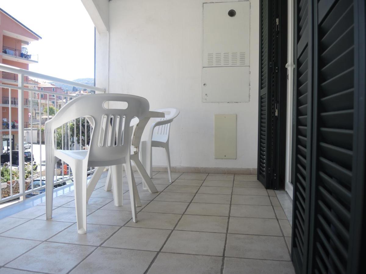 Gli Archi Nel Golfo Apartman San Terenzo Kültér fotó
