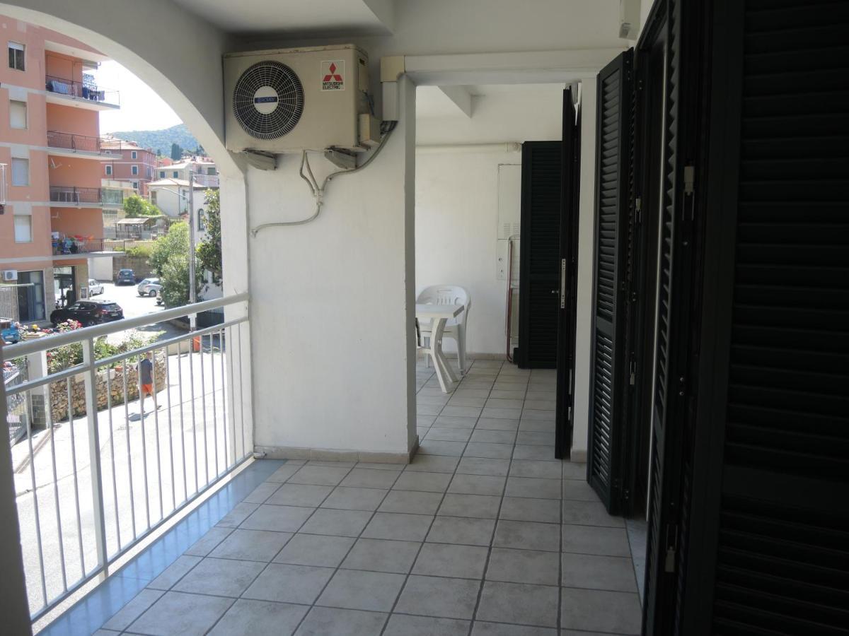 Gli Archi Nel Golfo Apartman San Terenzo Kültér fotó