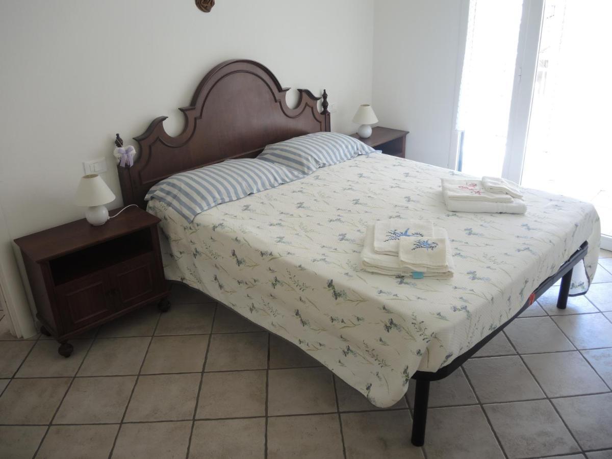 Gli Archi Nel Golfo Apartman San Terenzo Kültér fotó