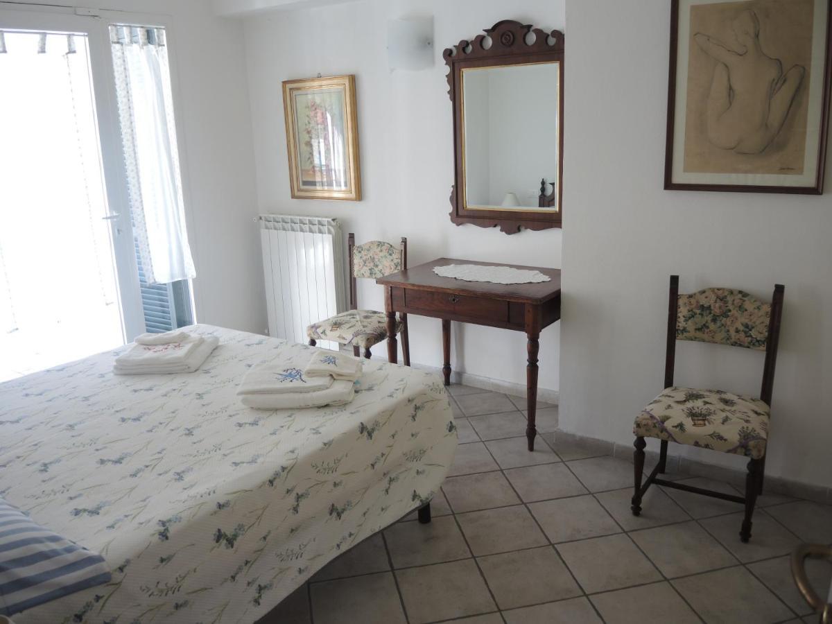 Gli Archi Nel Golfo Apartman San Terenzo Kültér fotó